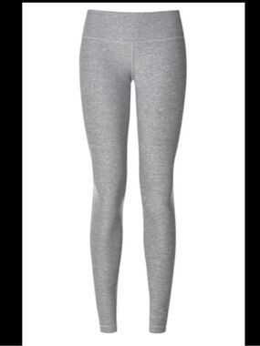 Lululemon Wunder Under Pant
Heathered Slate size 8